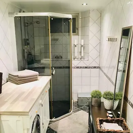 Vakker, Svært Sentral Med 3 Soverom Oslo
